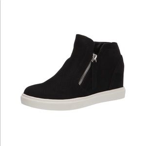 Madden Girl Wedge Sneakers Size 8 Black Tennis Shoe Wedges Platform